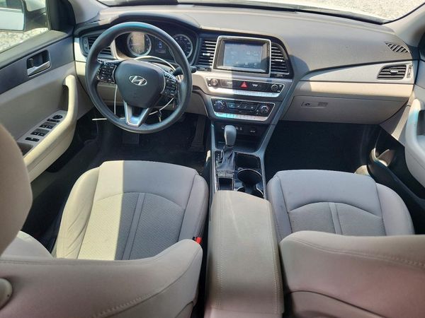 2018 HYUNDAI SONATA SE, Eco