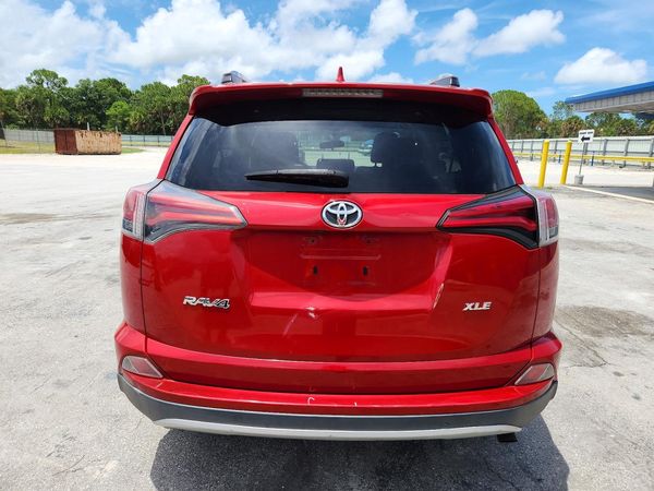 2016 TOYOTA RAV4 XLE (M Grade)