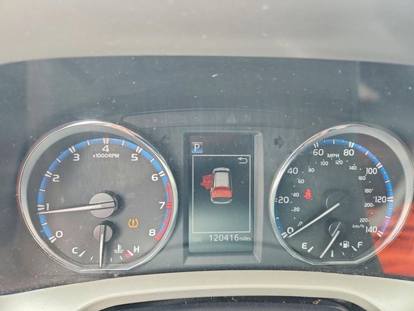 2016 TOYOTA RAV4 XLE (M Grade)