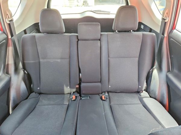 2016 TOYOTA RAV4 XLE (M Grade)