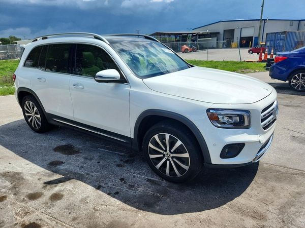 2022 MERCEDES-BENZ GLB