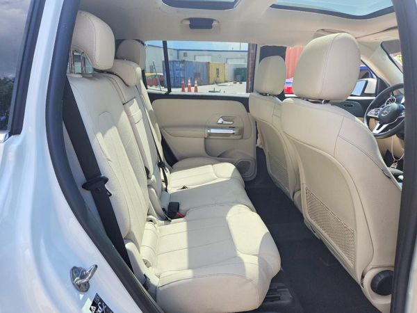 2022 MERCEDES-BENZ GLB