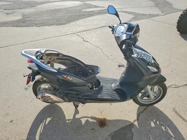 2014 PIAGGIO FLY