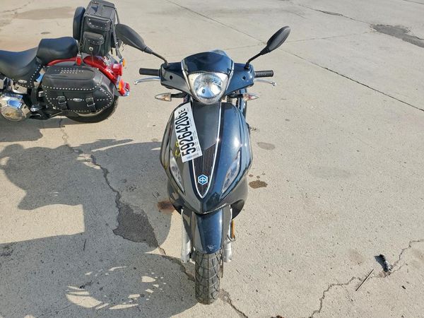 2014 PIAGGIO FLY