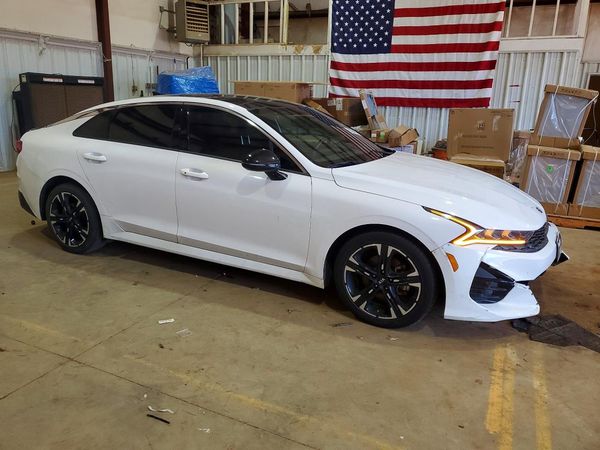 2021 KIA K5 GT-Line