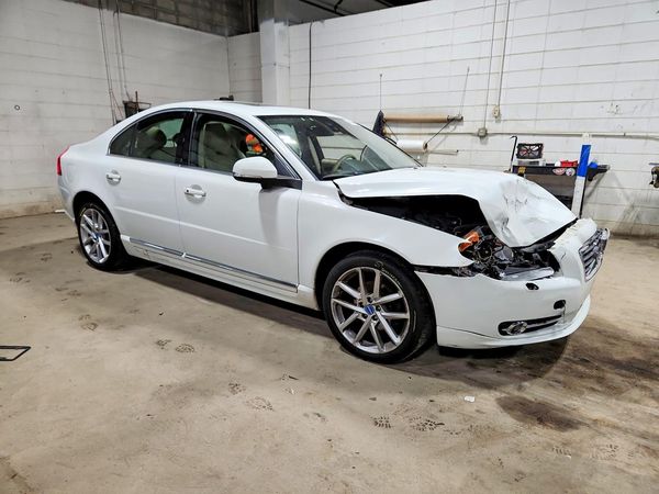 2013 VOLVO S80