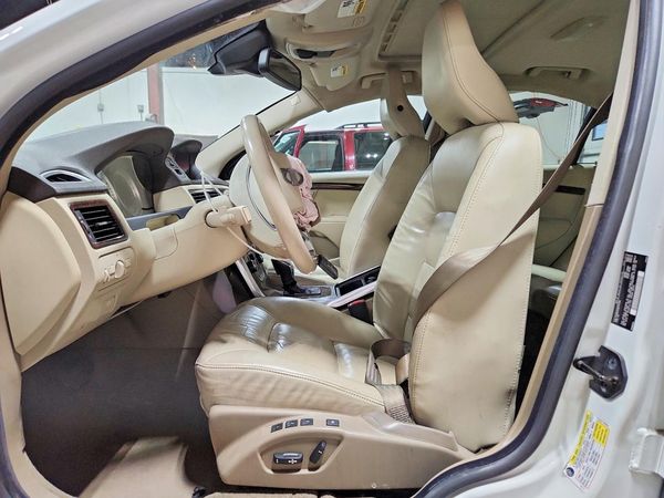 2013 VOLVO S80