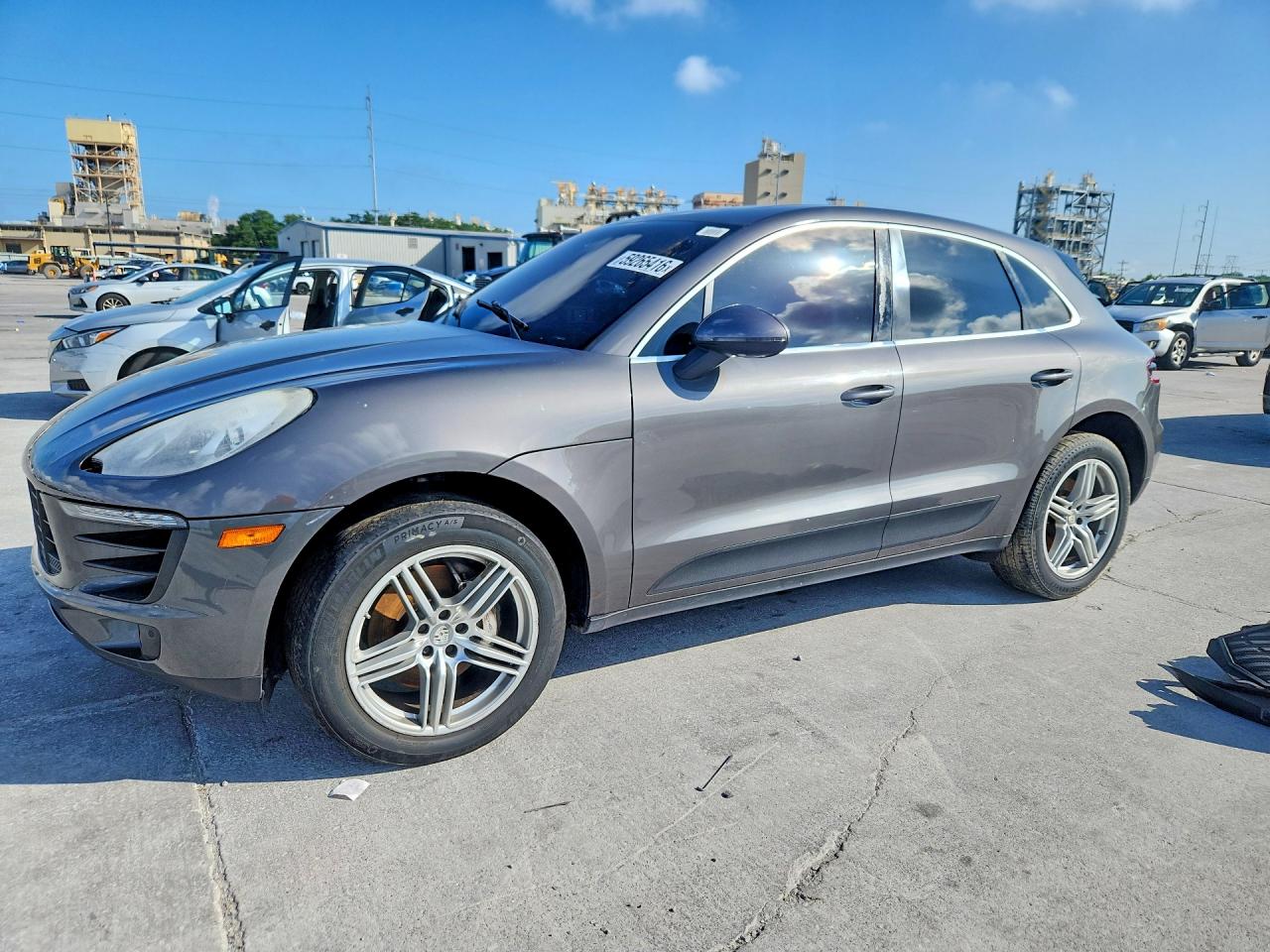 2016 PORSCHE MACAN