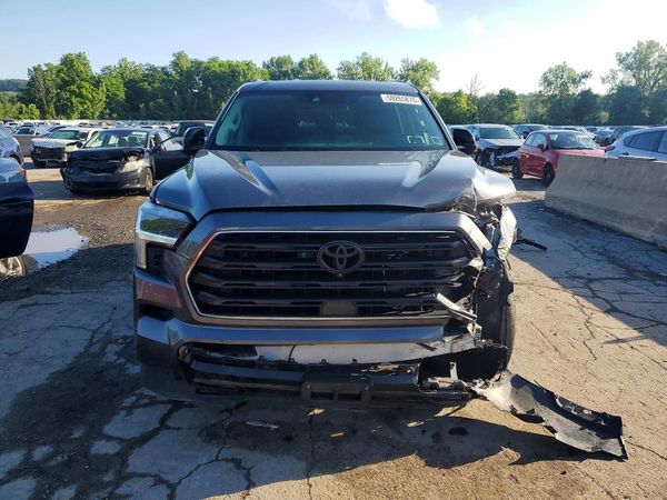 2024 TOYOTA SEQUOIA