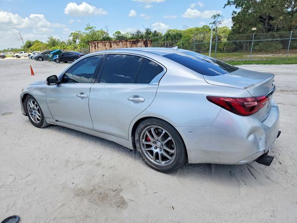 2017 INFINITI Q50