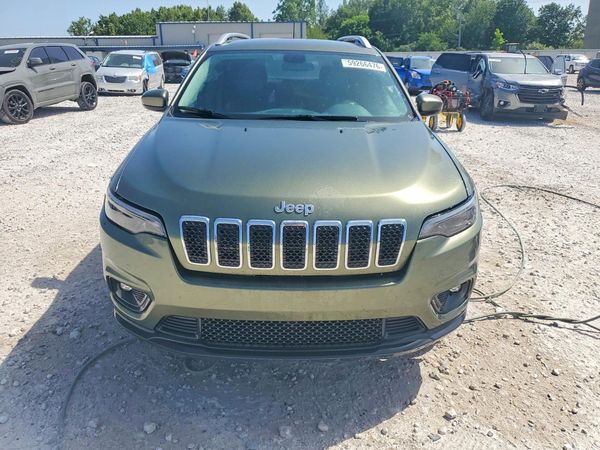 2019 JEEP CHEROKEE LATITUDE PLUS 4X4