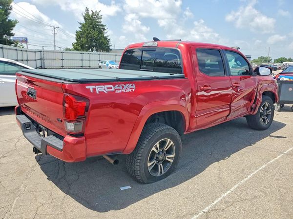 2019 TOYOTA TACOMA SR5