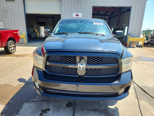 2015 RAM 1500 ST