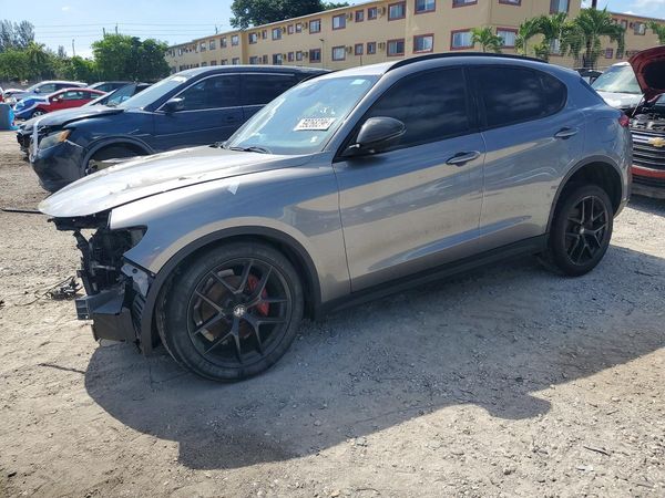 2020 ALFA ROMEO STELVIO RWD