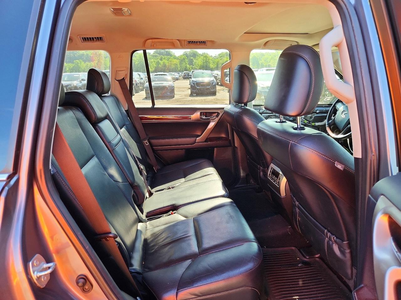 2015 LEXUS GX 460