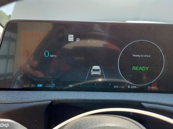 2024 KIA EV6 Light, Wind