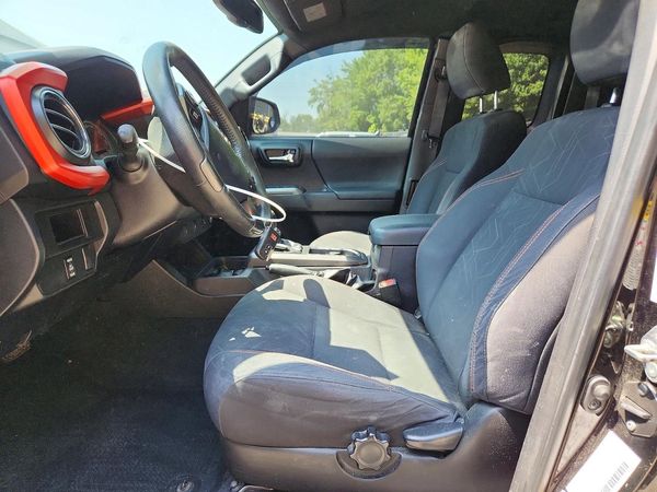 2016 TOYOTA TACOMA