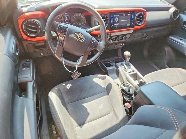2016 TOYOTA TACOMA