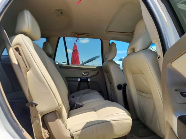 2013 VOLVO XC90