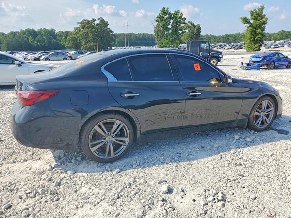 2021 INFINITI Q50