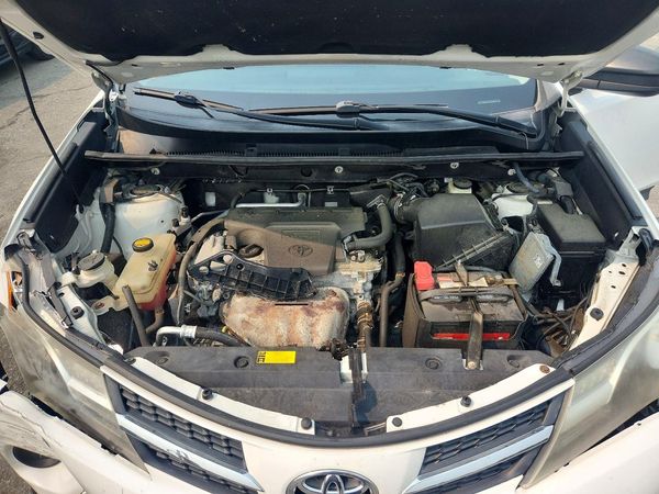 2015 TOYOTA RAV4 LE (X Grade)