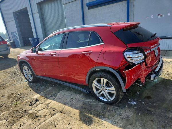 2019 MERCEDES-BENZ GLA GLA250-4M