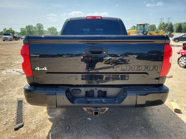 2015 TOYOTA TUNDRA Platinum Grade