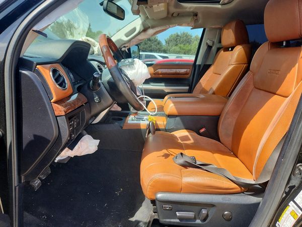 2015 TOYOTA TUNDRA Platinum Grade
