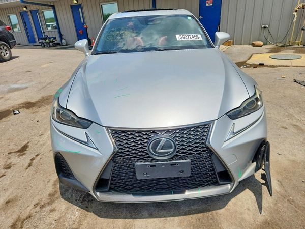 2017 LEXUS IS 200t