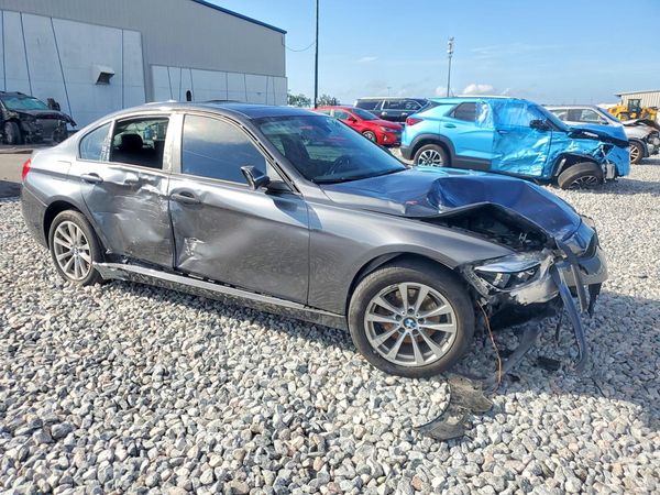 2018 BMW 320