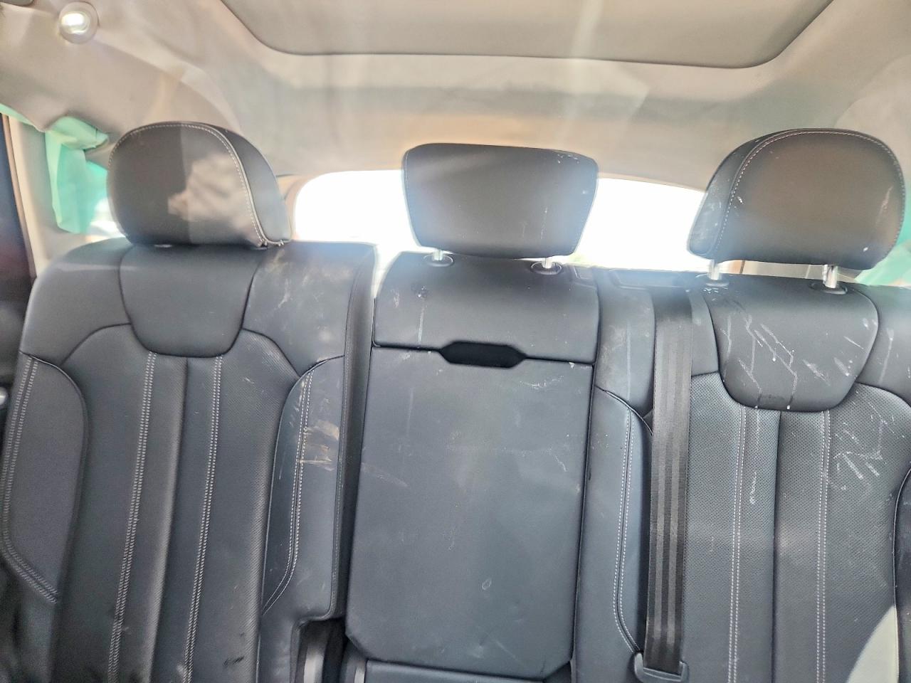 2024 AUDI Q5 S Line quattro Prestige
