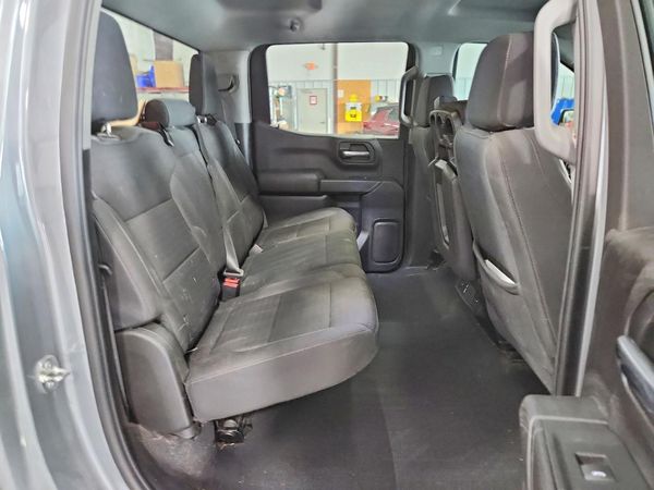2024 CHEVROLET SILVERADO Custom