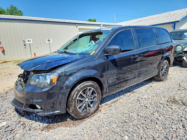 2017 DODGE GRAND CARAVAN GT