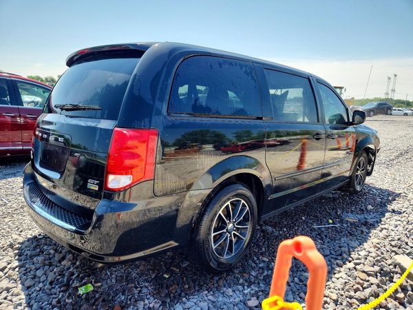 2017 DODGE GRAND CARAVAN GT