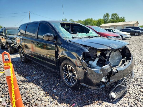 2017 DODGE GRAND CARAVAN GT