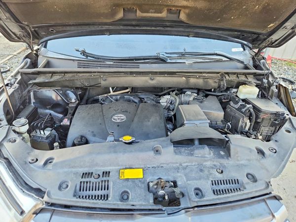2017 TOYOTA HIGHLANDER SE/XLE
