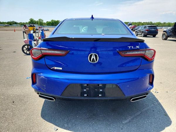 2022 ACURA TLX