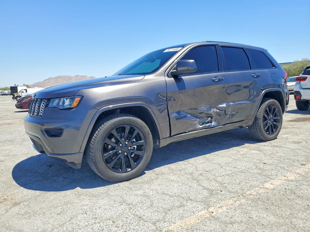 2020 JEEP GRAND CHEROKEE LAREDO 4X2