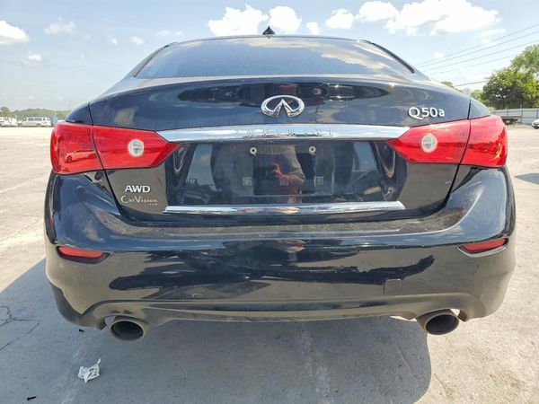2015 INFINITI Q50