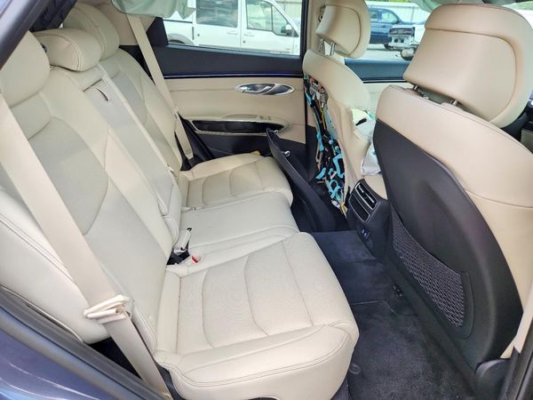 2026 GENESIS GV70 2.5T, 2.5T Select