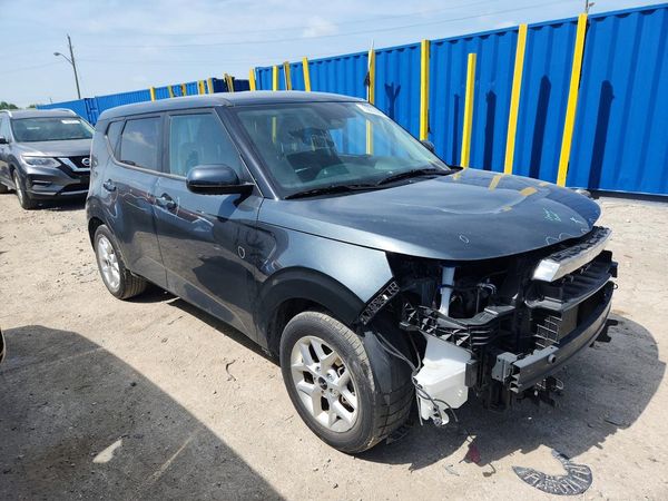 2025 KIA SOUL LX, S — Passenger 3/4