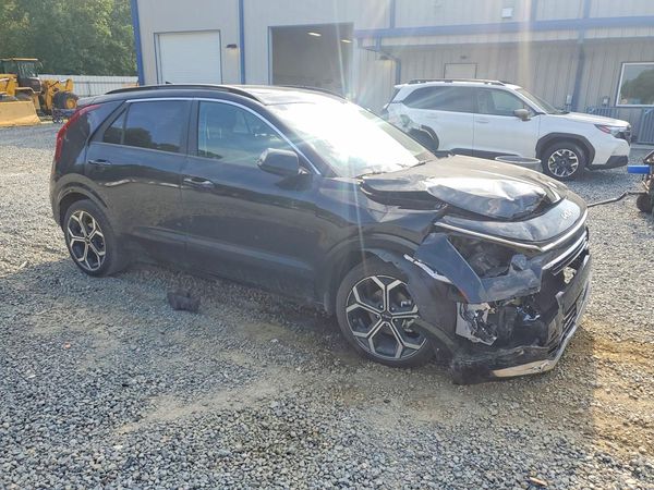 2024 KIA NIRO EX