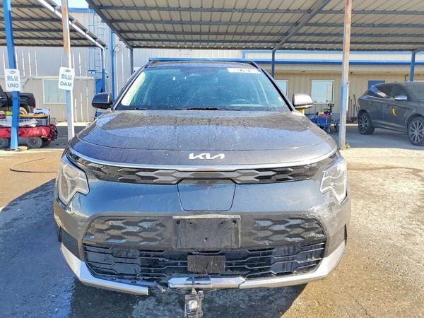 2024 KIA NIRO Wind