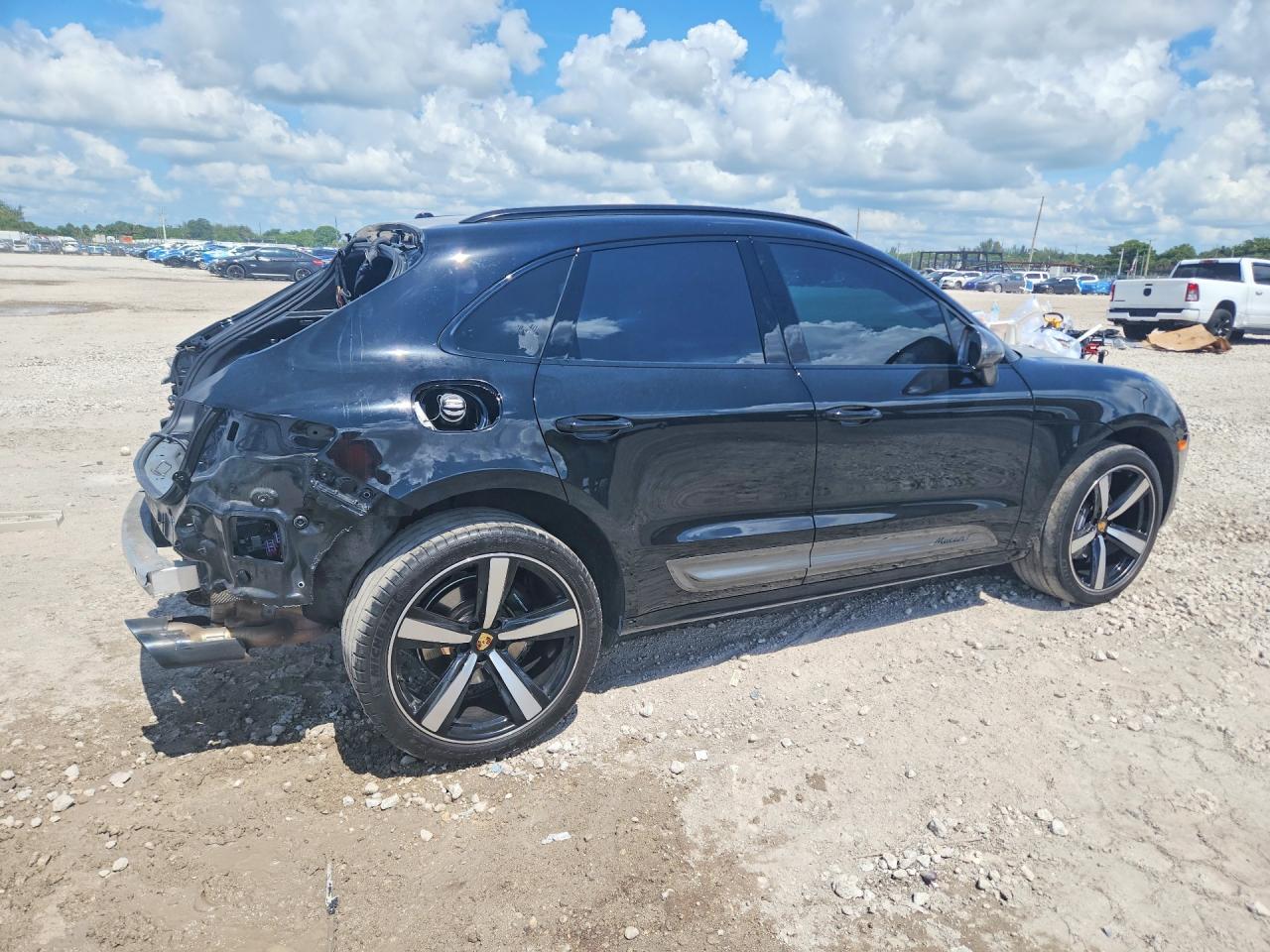2023 PORSCHE MACAN Macan / Macan T