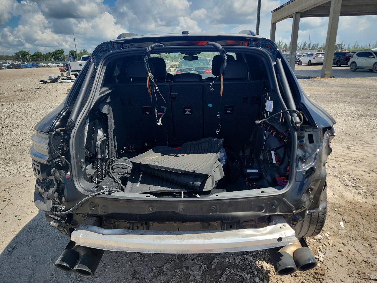 2023 PORSCHE MACAN Macan / Macan T