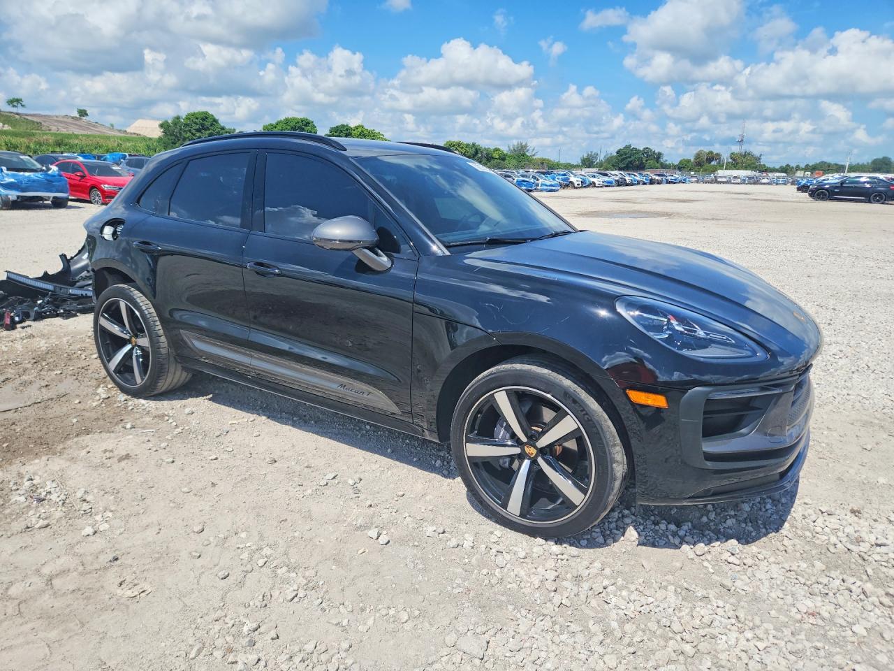 2023 PORSCHE MACAN Macan / Macan T