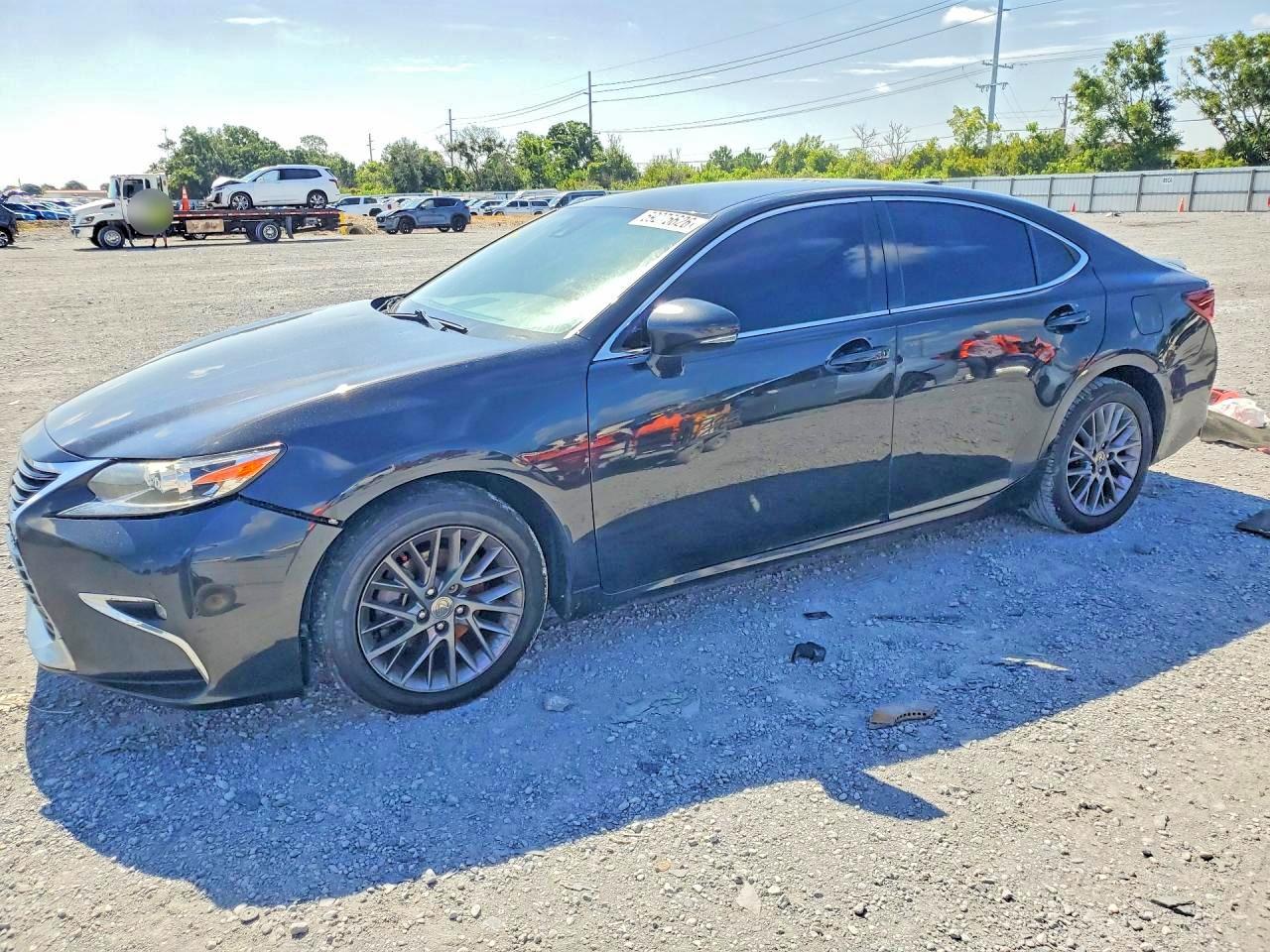 2018 LEXUS ES