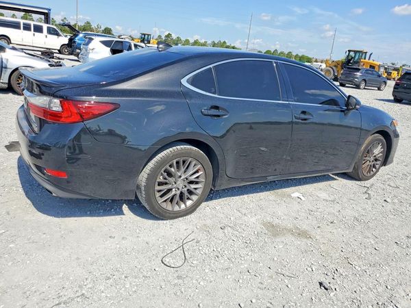 2018 LEXUS ES