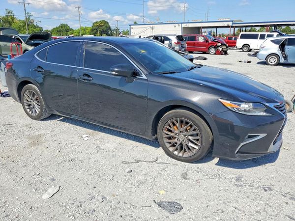 2018 LEXUS ES