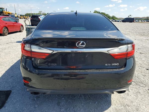 2018 LEXUS ES
